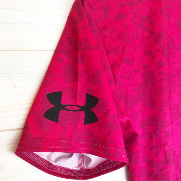 Under Armour Pink Camo Superman Compression Shirt - Picture 4 of 5